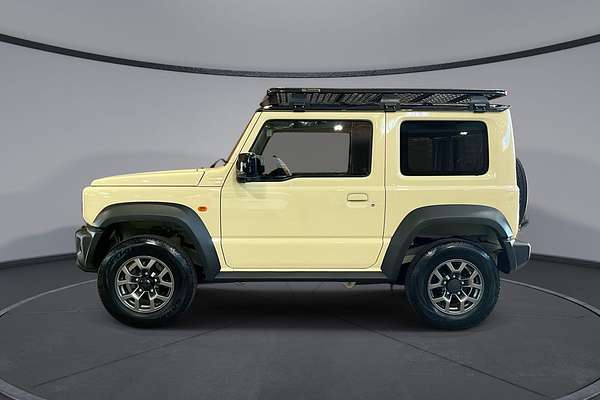 2023 Suzuki Jimny GLX GJ