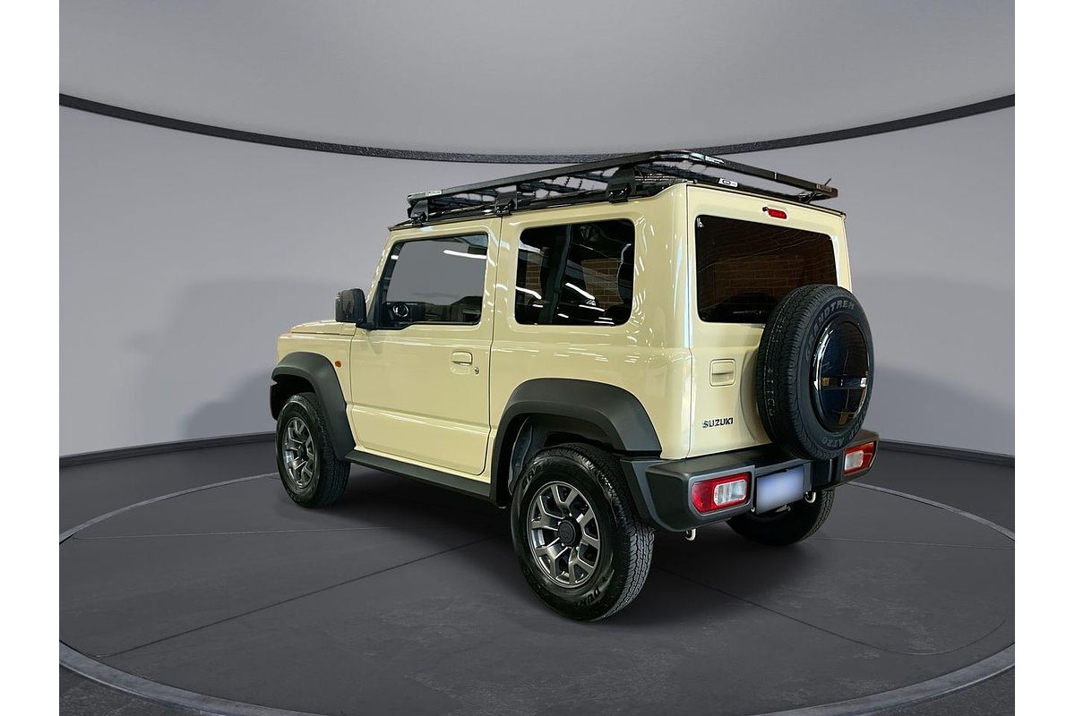 2023 Suzuki Jimny GLX GJ