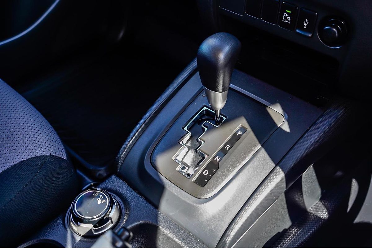 2021 Mitsubishi Triton GLX MR 4X4