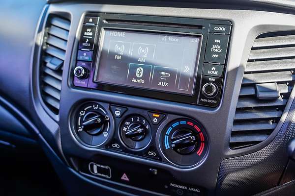 2021 Mitsubishi Triton GLX MR 4X4