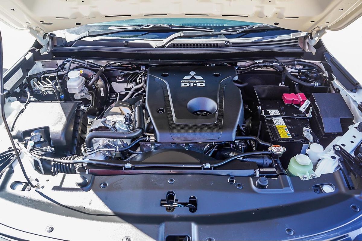 2021 Mitsubishi Triton GLX MR 4X4