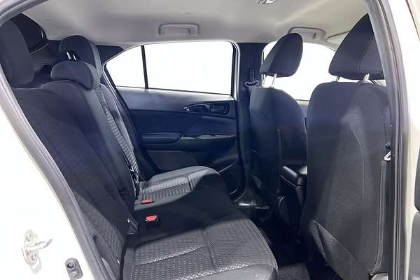 2024 Mitsubishi Eclipse Cross ES YB