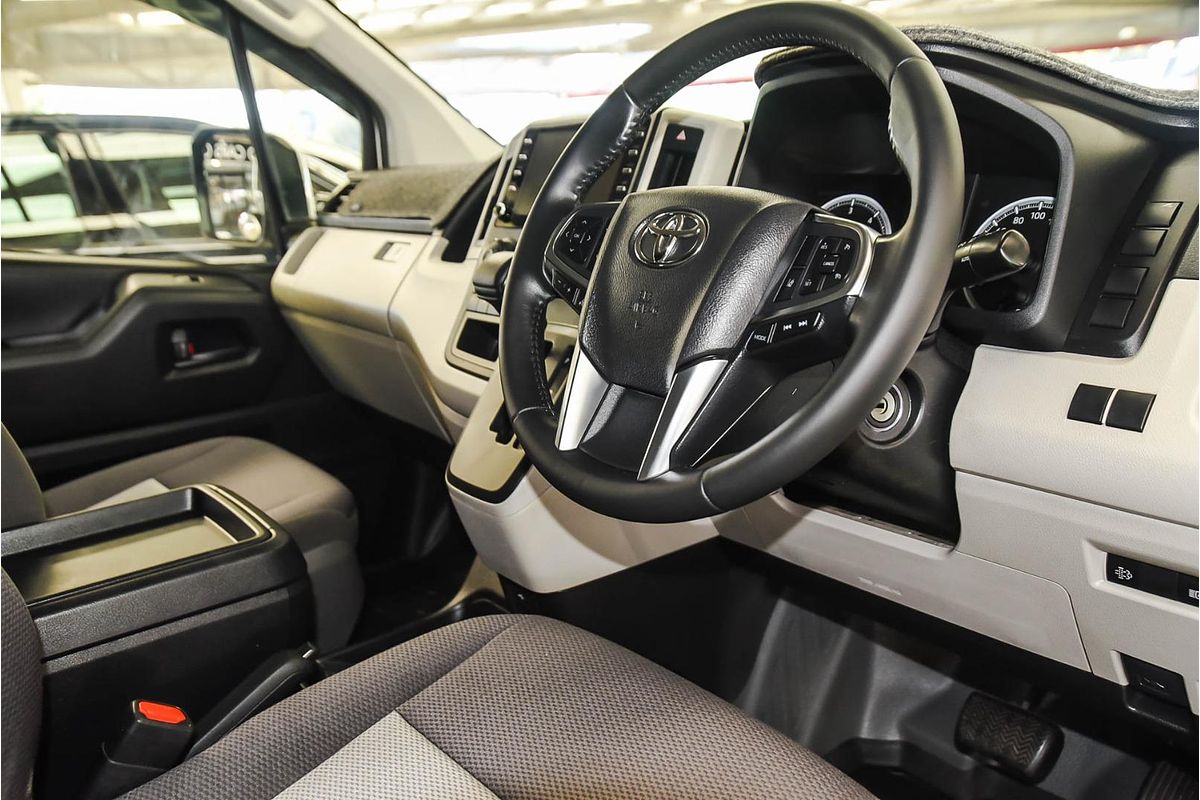 2022 Toyota Hiace GDH300R LWB