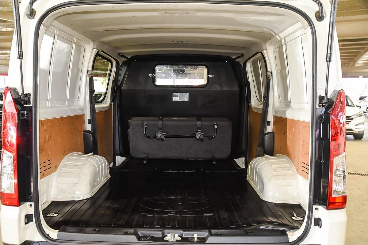 2022 Toyota Hiace GDH300R LWB