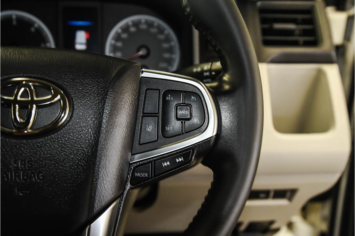 2022 Toyota Hiace GDH300R LWB