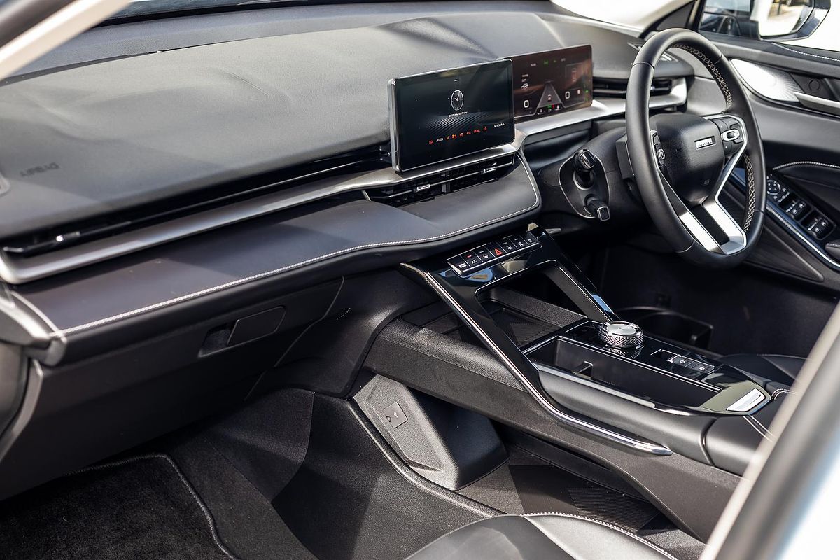 2023 GWM Haval H6 Lux Hybrid B01