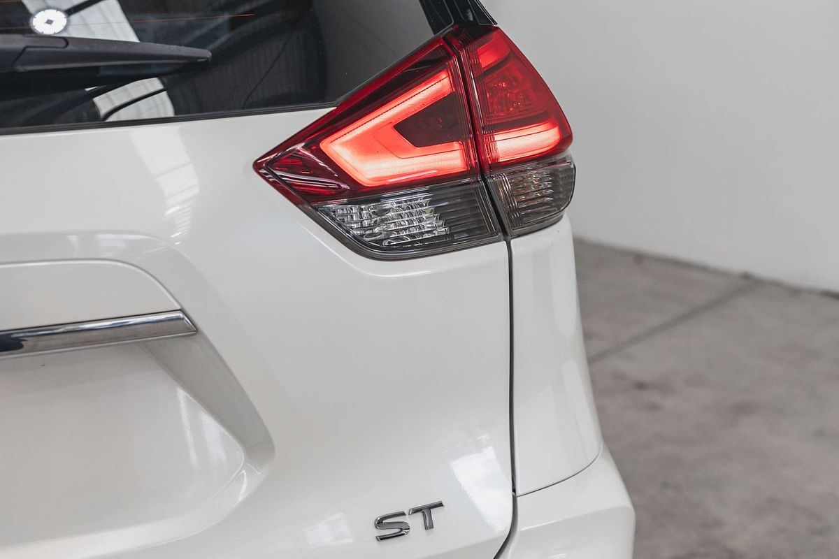 2017 Nissan X-TRAIL ST T32 Series II