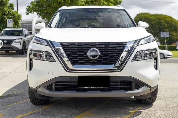2024 Nissan X-TRAIL ST T33