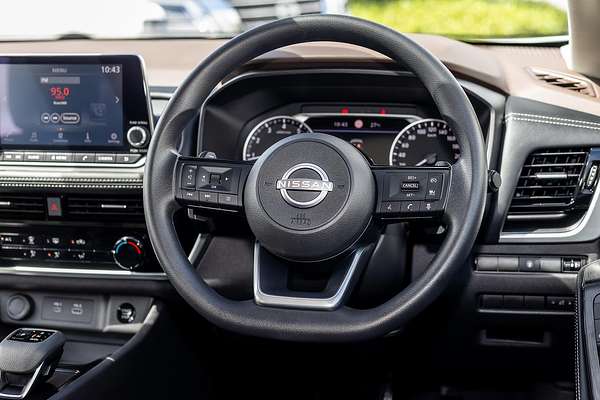 2024 Nissan X-TRAIL ST T33