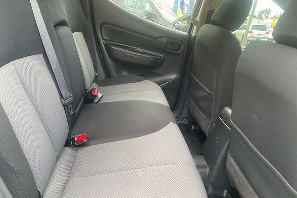 2019 Mitsubishi Triton GLX ADAS MR 4X4