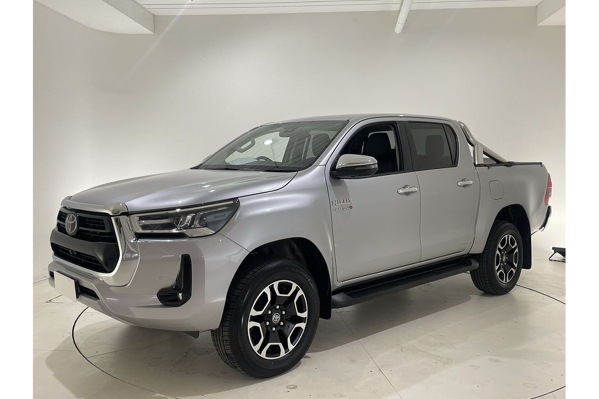 2023 Toyota Hilux SR5 GUN126R 4X4