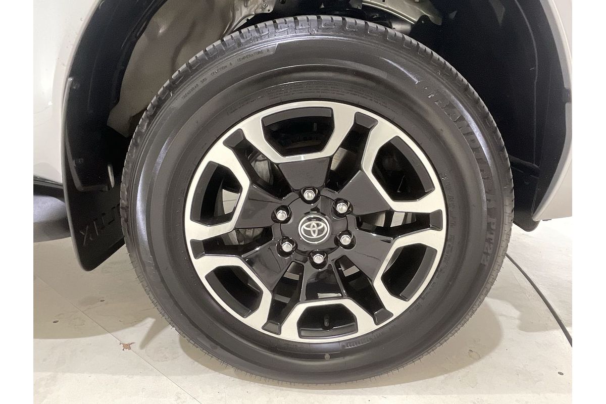 2023 Toyota Hilux SR5 GUN126R 4X4