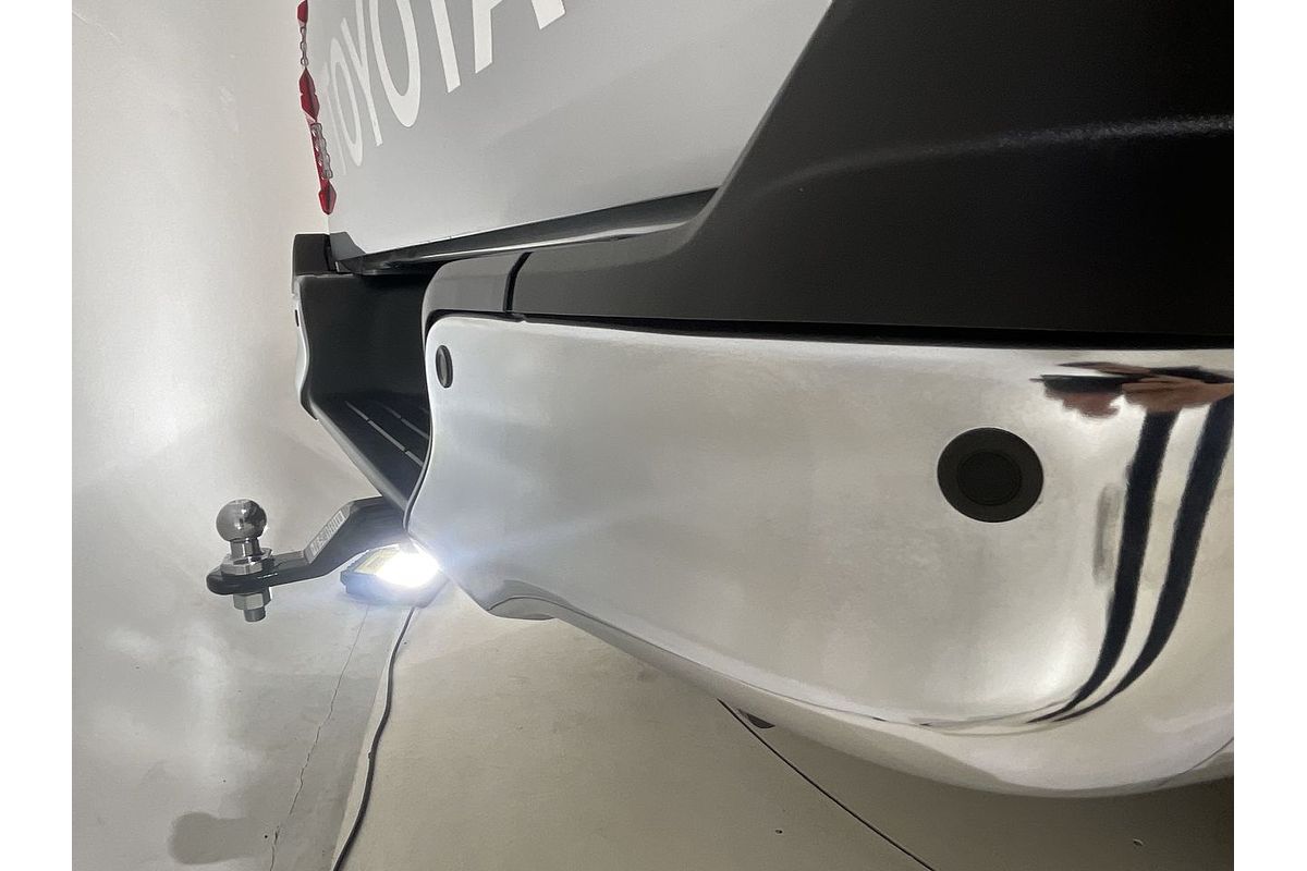 2023 Toyota Hilux SR5 GUN126R 4X4