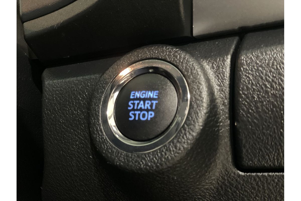 2023 Toyota Hilux SR5 GUN126R 4X4