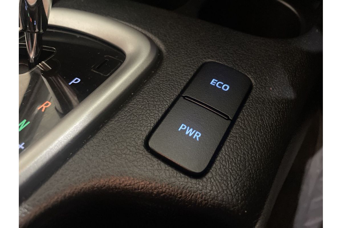 2023 Toyota Hilux SR5 GUN126R 4X4