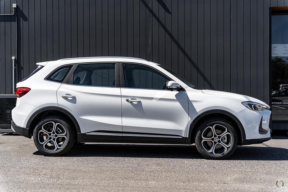 2025 MG ZS Essence ZS32