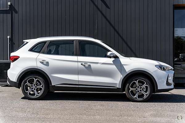2025 MG ZS Essence ZS32