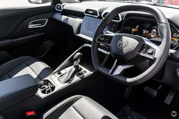 2025 MG ZS Essence ZS32