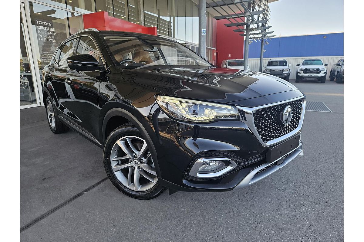 2022 MG HS Essence SAS23