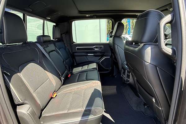 2024 RAM 1500 Laramie DT 4X4 SWB