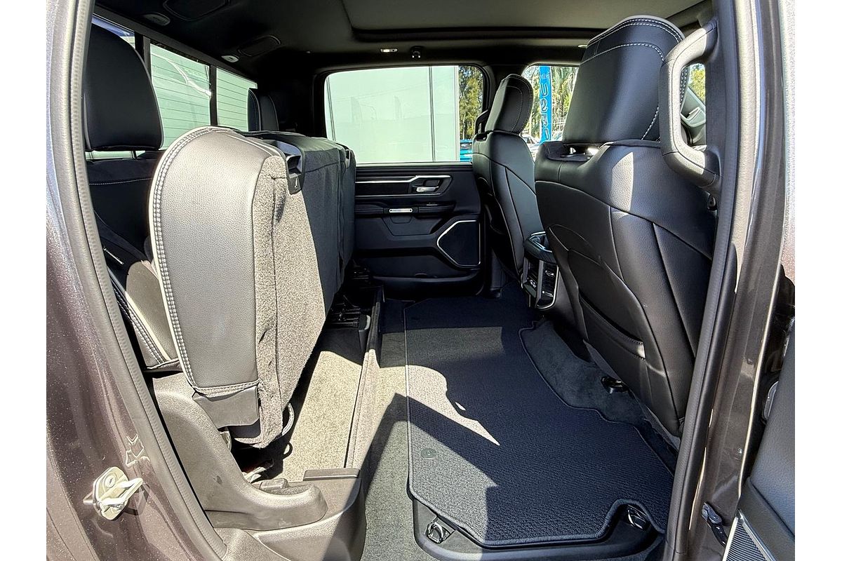 2024 RAM 1500 Laramie DT 4X4 SWB