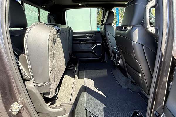 2024 RAM 1500 Laramie DT 4X4 SWB
