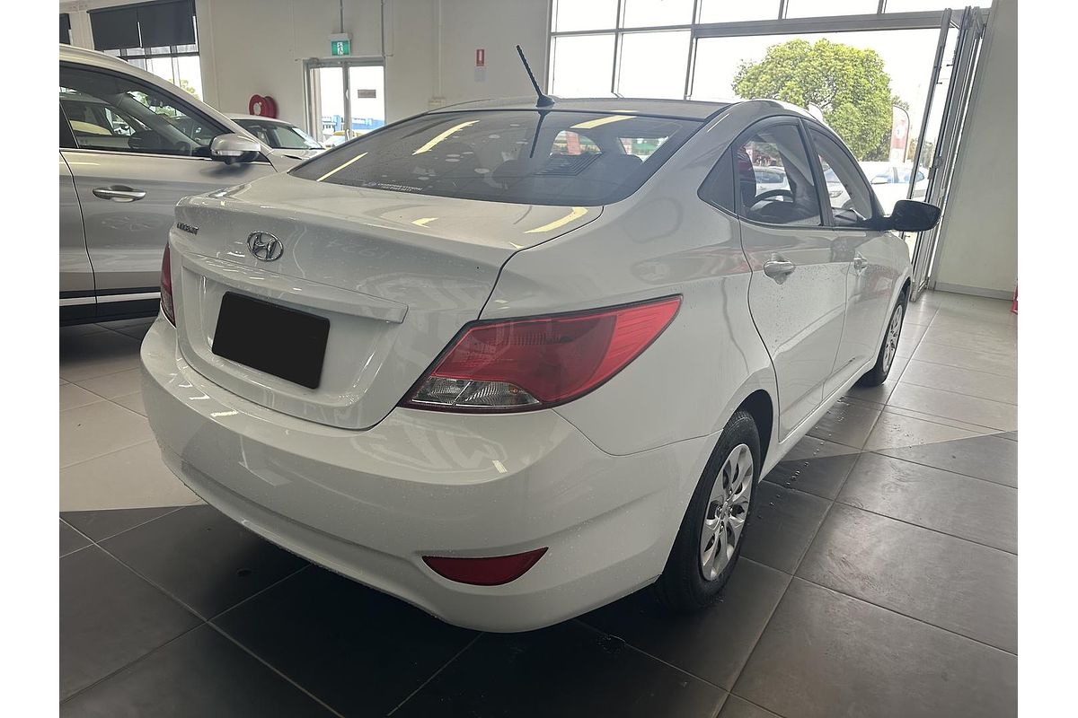 2015 Hyundai Accent Active RB3