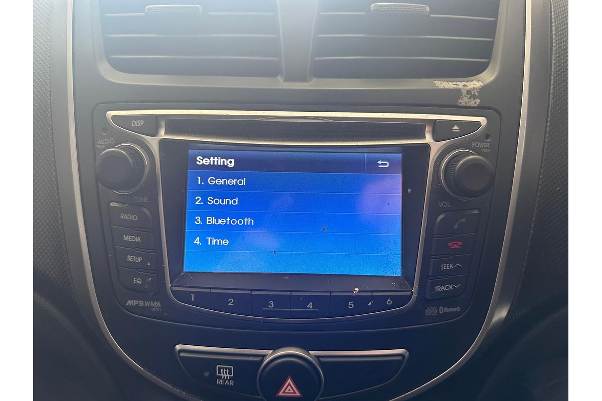 2015 Hyundai Accent Active RB3