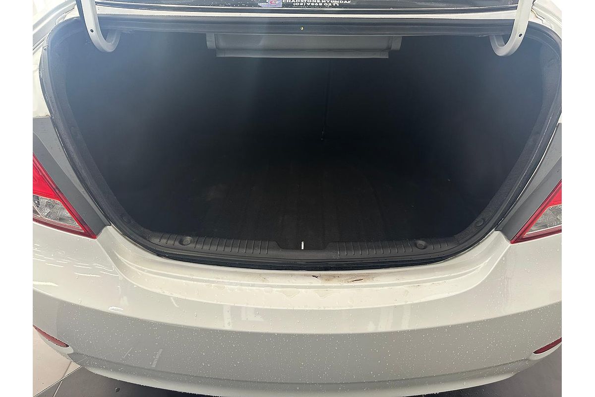 2015 Hyundai Accent Active RB3