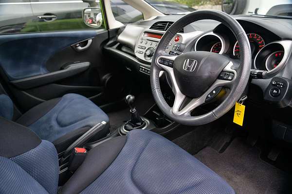 2012 Honda Jazz Vibe GE