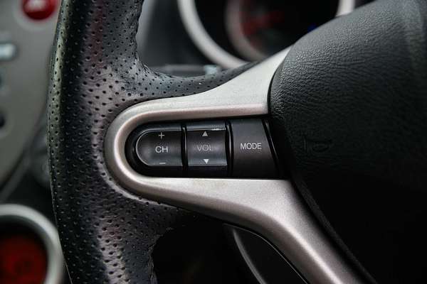 2012 Honda Jazz Vibe GE