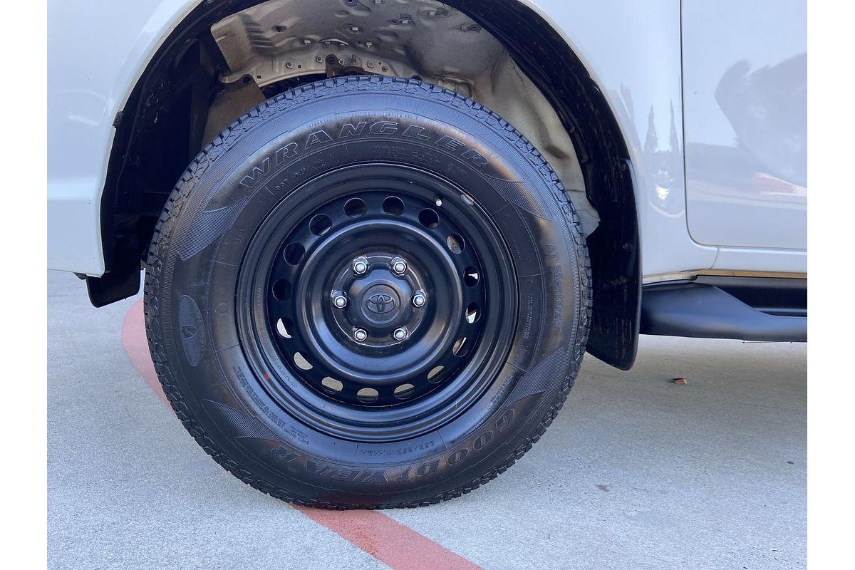 2019 Toyota Hilux SR GUN126R 4X4