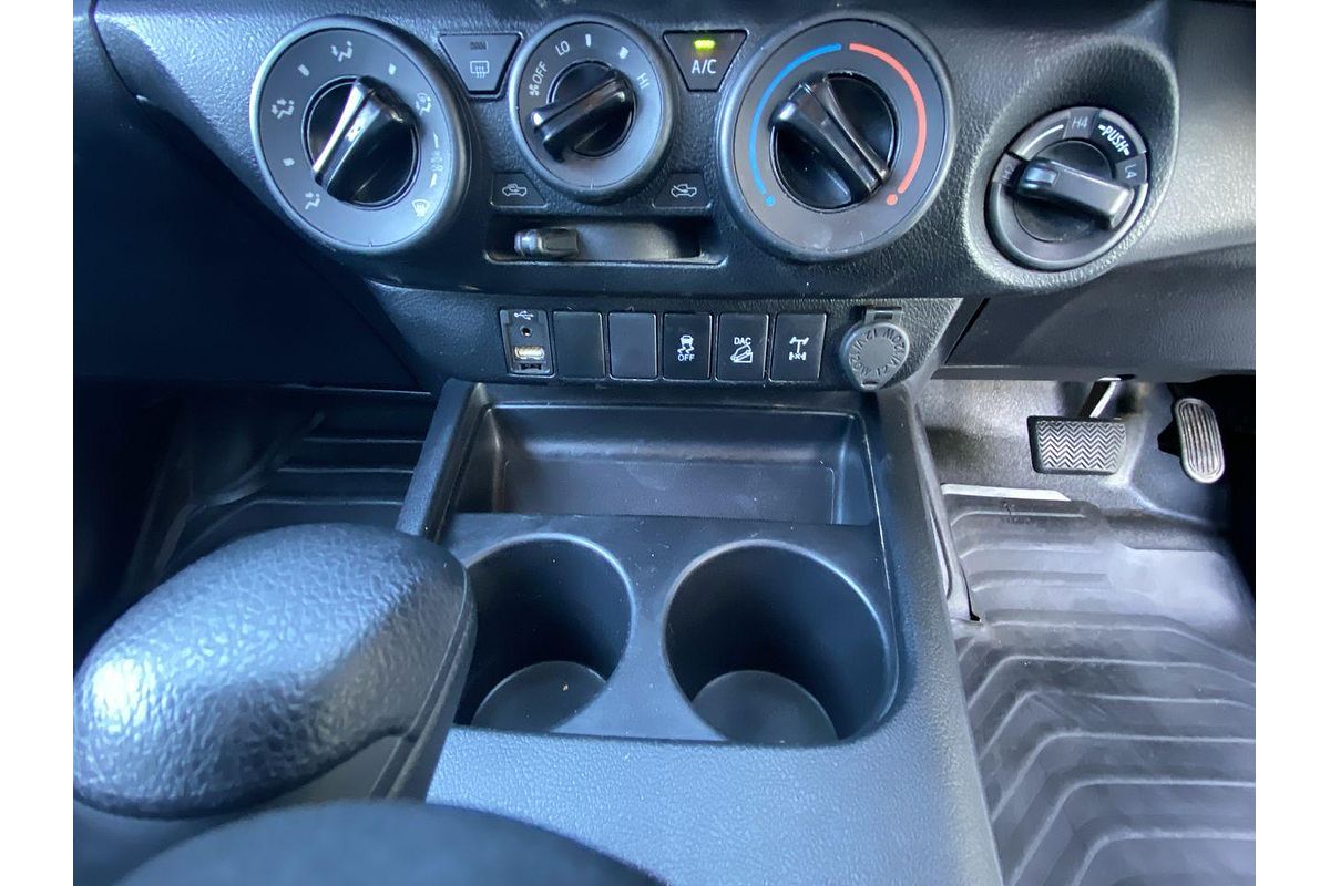 2019 Toyota Hilux SR GUN126R 4X4