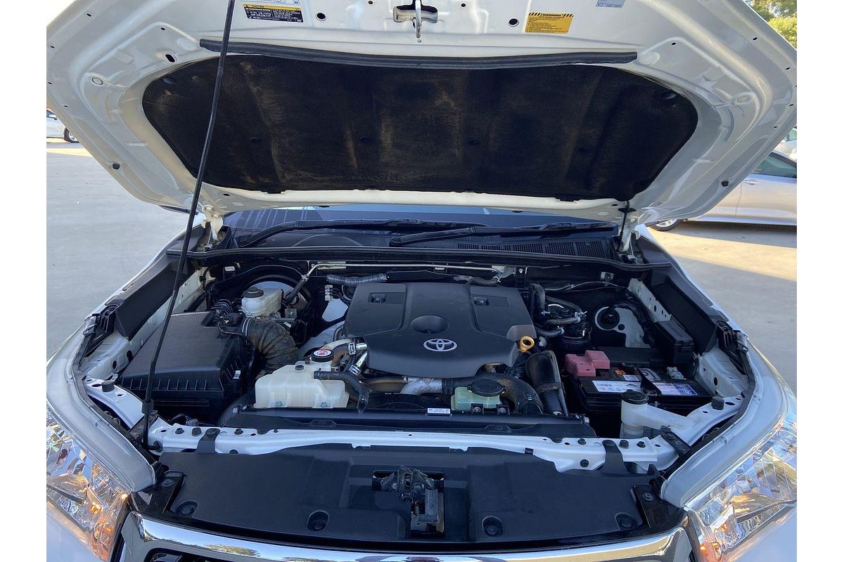 2019 Toyota Hilux SR GUN126R 4X4