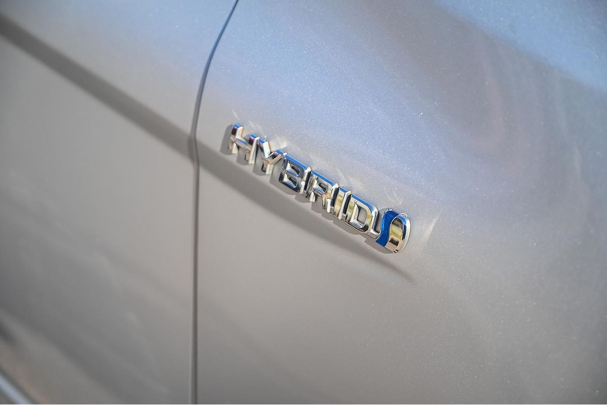 2019 Toyota Camry Ascent AXVH71R