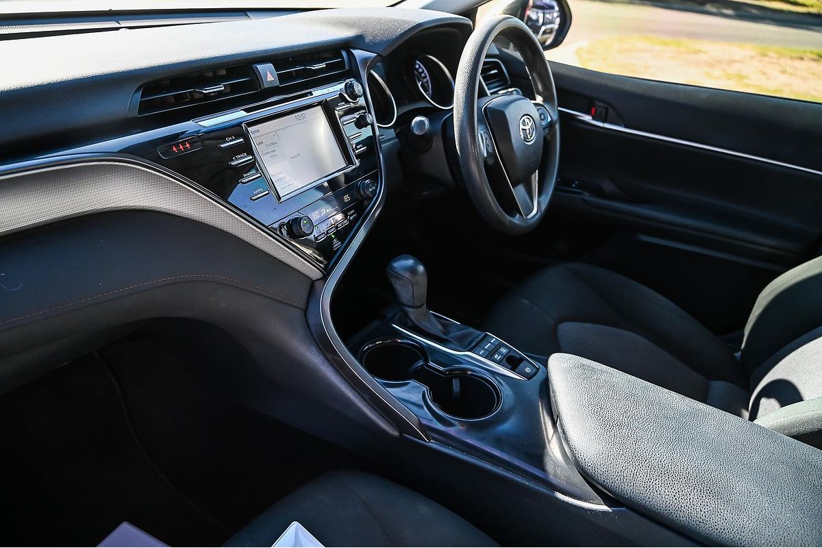 2019 Toyota Camry Ascent AXVH71R