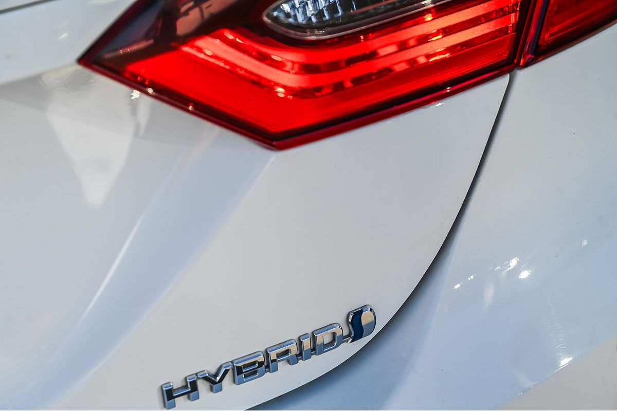 2023 Toyota Camry Ascent AXVH70R
