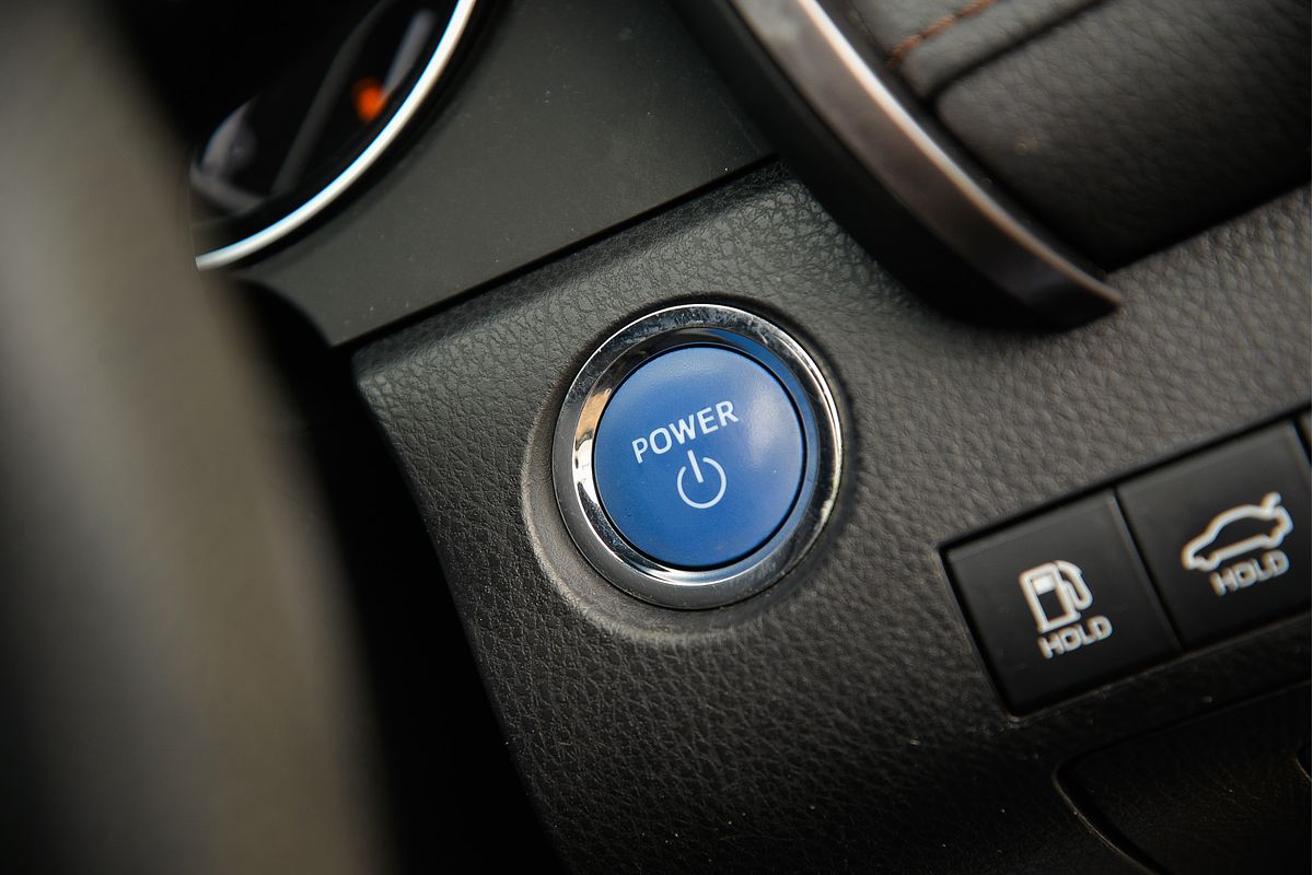 2018 Toyota Camry Ascent Sport AXVH71R