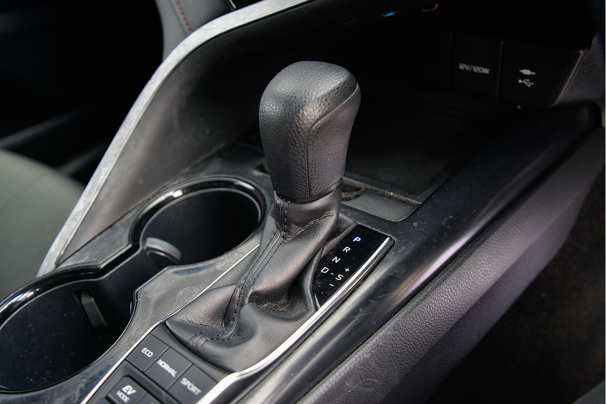 2018 Toyota Camry Ascent Sport AXVH71R