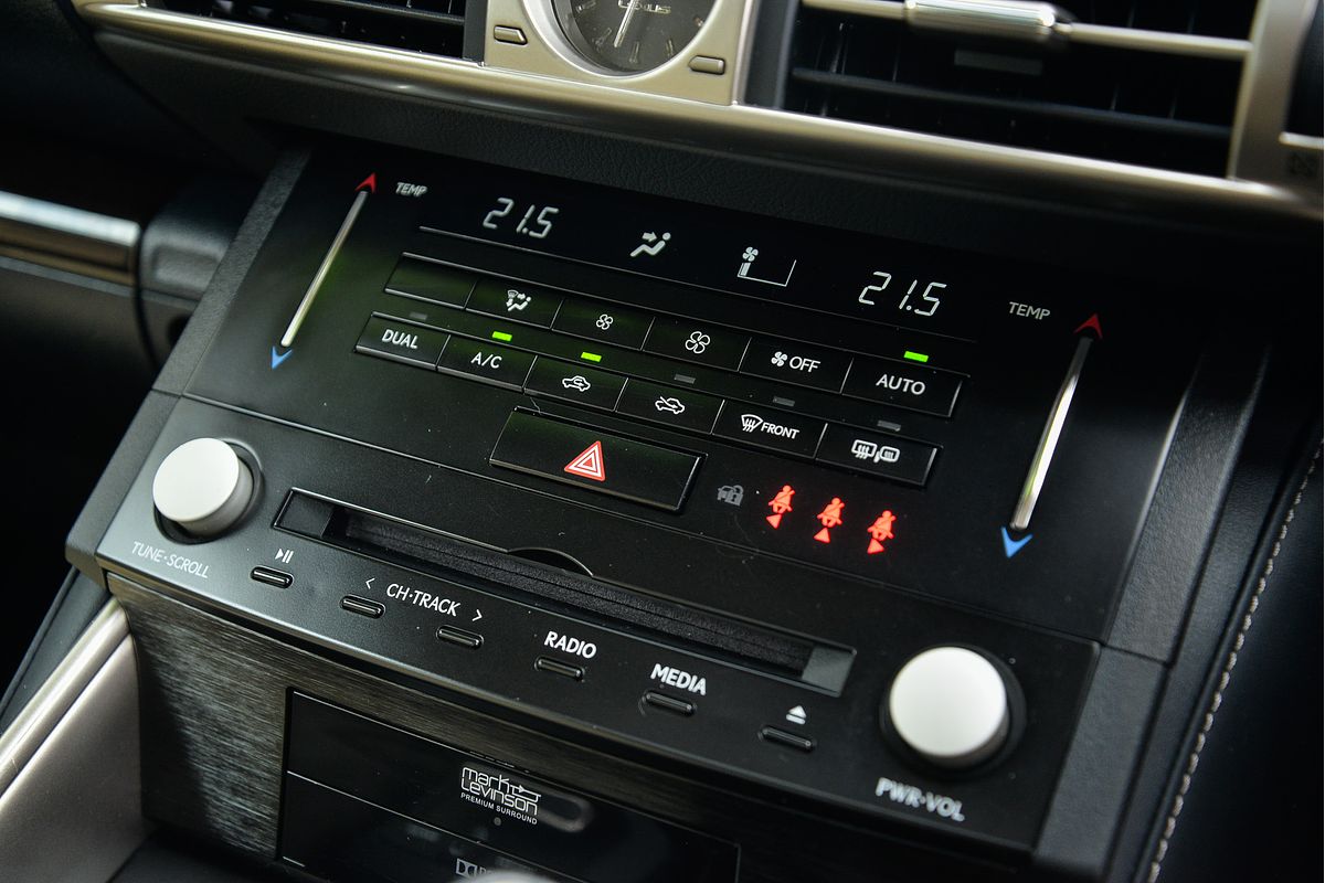 2013 Lexus IS IS250 Sports Luxury GSE30R