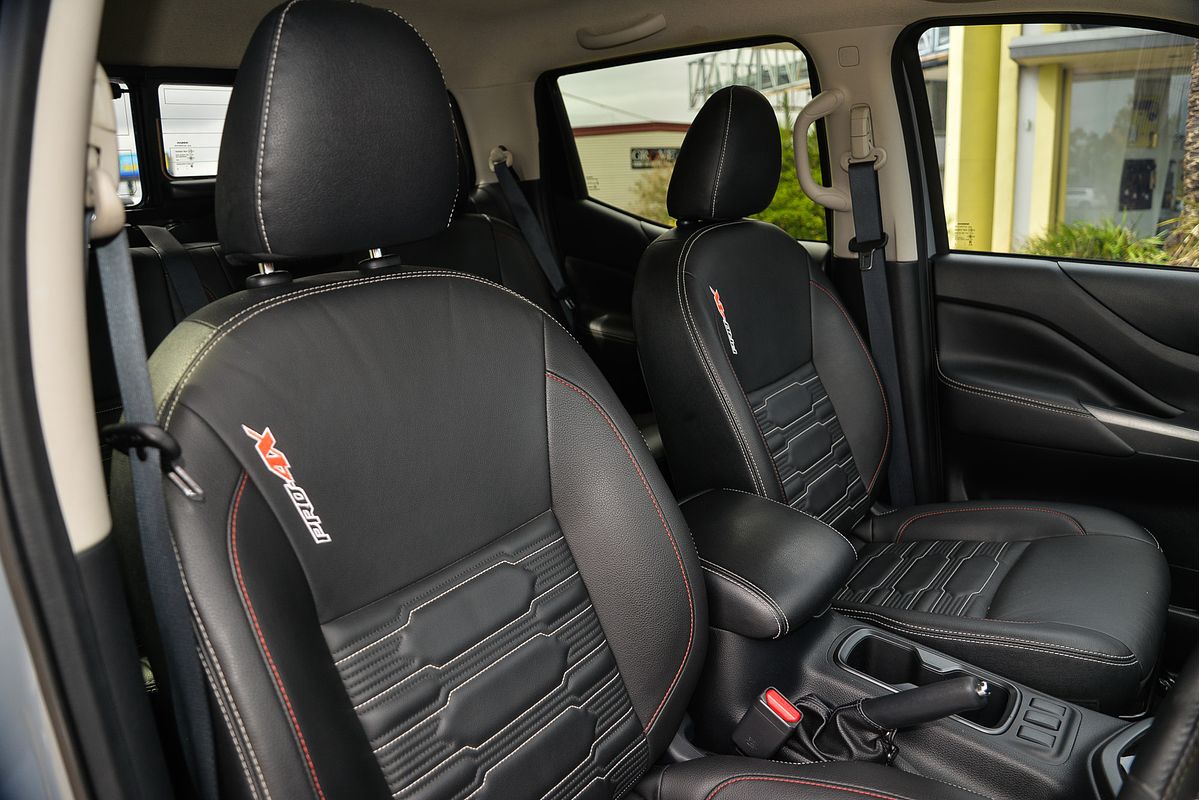 2021 Nissan Navara PRO-4X D23 4X4