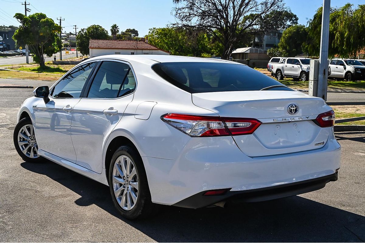 2020 Toyota Camry Ascent AXVH70R