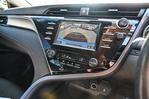 2020 Toyota Camry Ascent AXVH70R