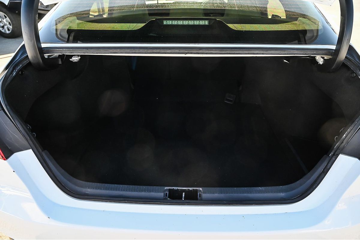 2020 Toyota Camry Ascent AXVH70R