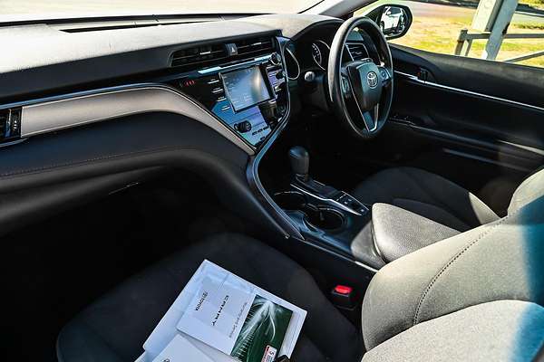 2020 Toyota Camry Ascent AXVH70R