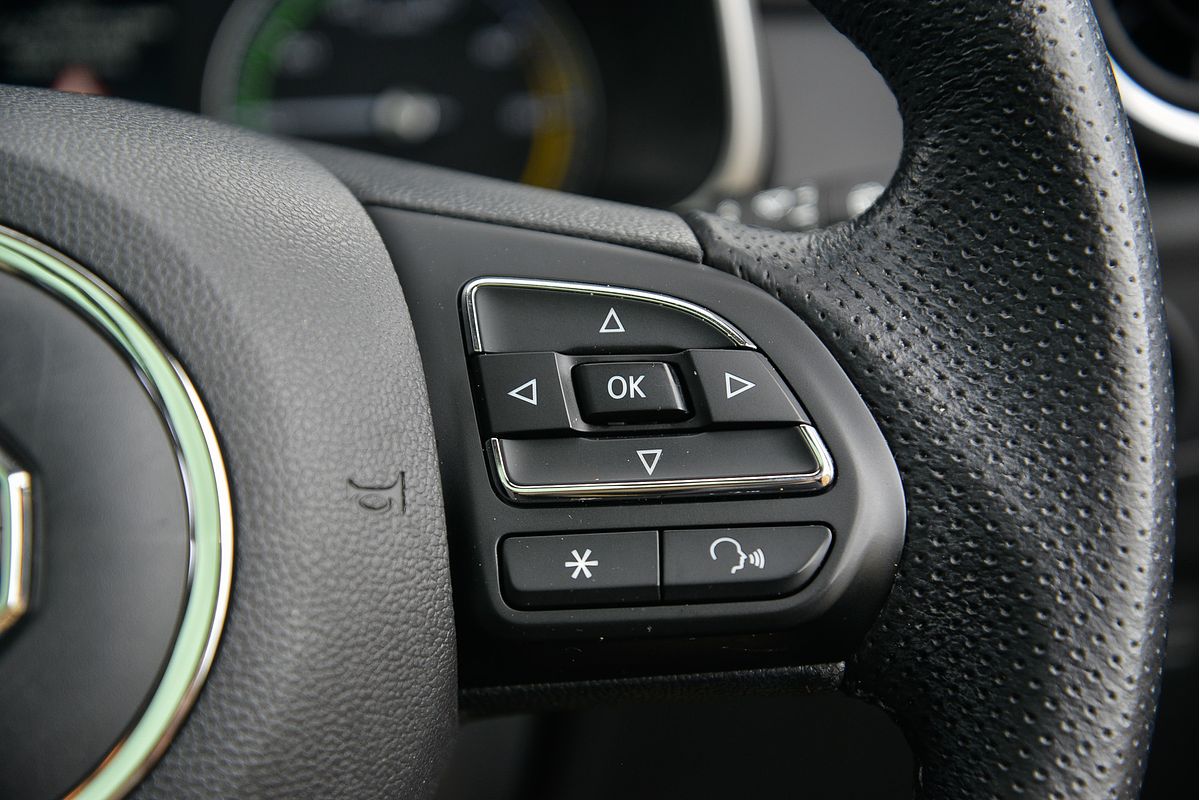 2021 MG ZS EV Essence AZS1