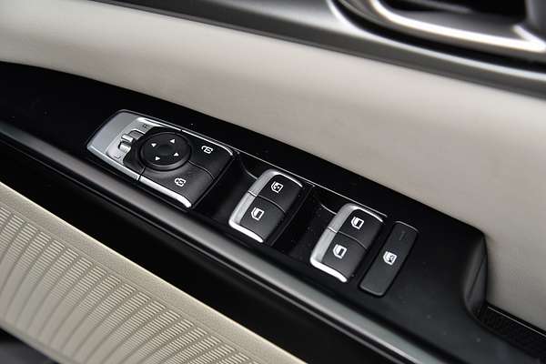 2022 Kia Carnival S KA4