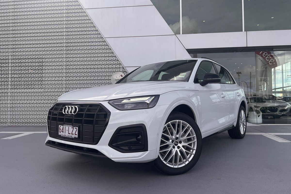 2024 Audi Q5 40 TDI Sport FY