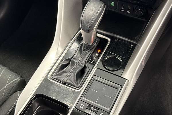 2019 Mitsubishi Eclipse Cross LS YA