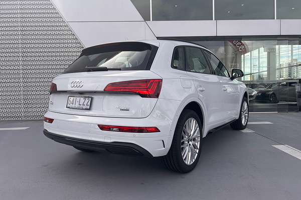 2024 Audi Q5 40 TDI Sport FY